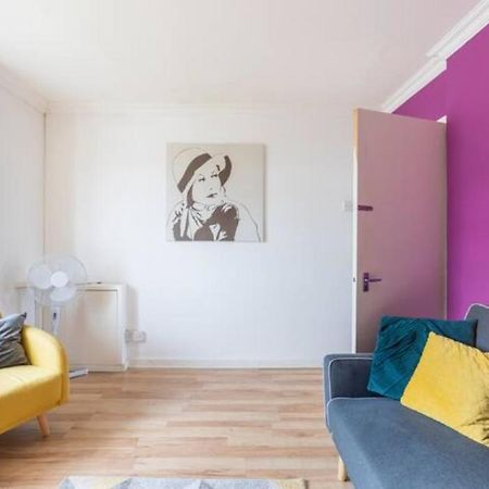 Cosy 1 Bedroom Flat Near Barking Town Centre מראה חיצוני תמונה