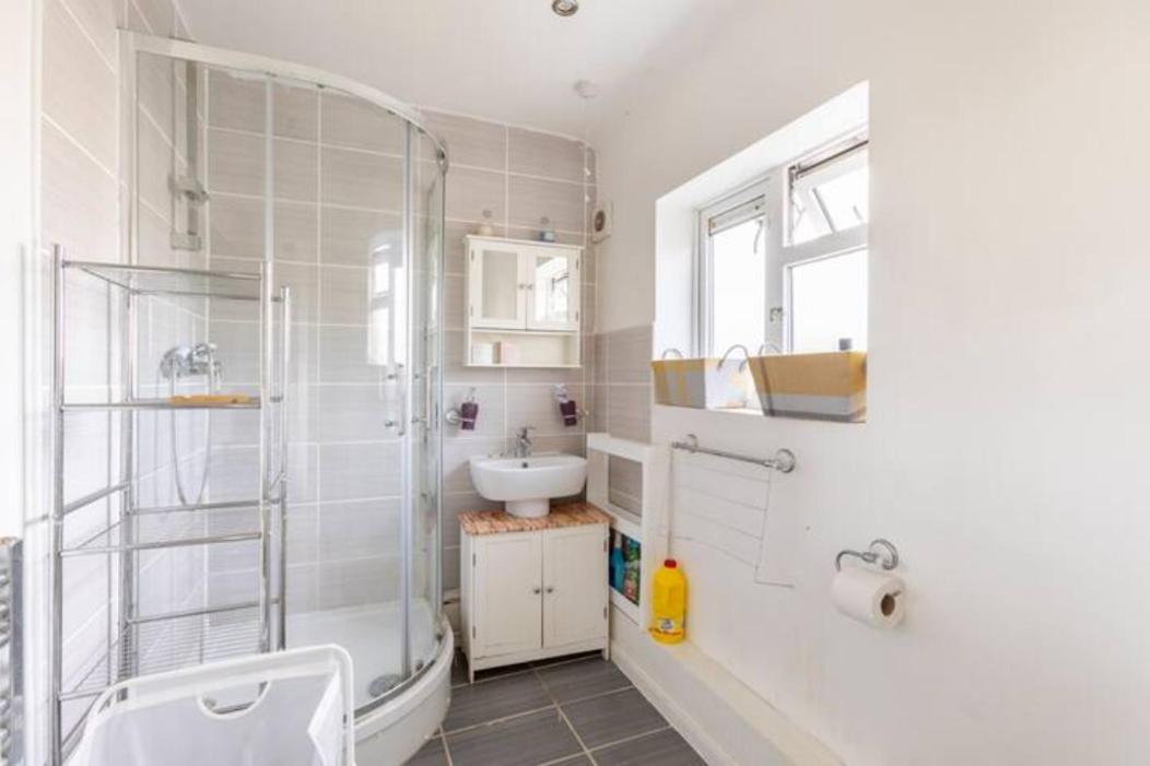 Cosy 1 Bedroom Flat Near Barking Town Centre מראה חיצוני תמונה